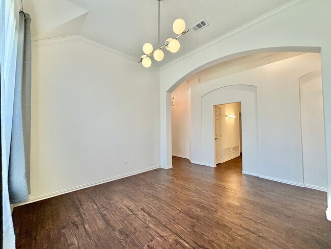 Building Photo - 4305 Heath