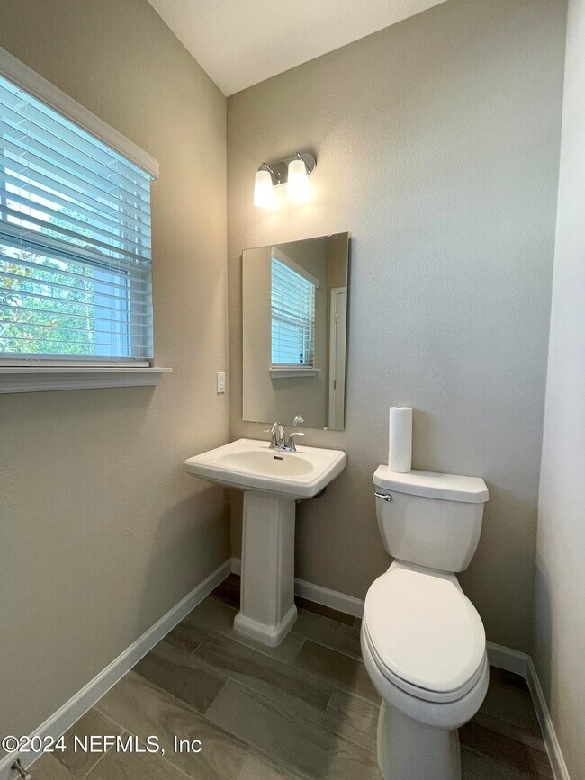Foto del edificio - 10367 Alder Creek Ln