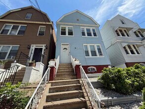 Building Photo - 268 Columbia Ave