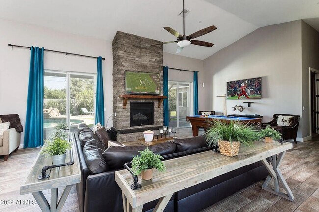 Foto del edificio - 4227 N 68th St