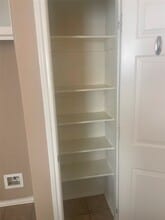 Building Photo - 5815 Vinemont Ln