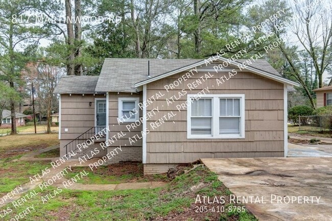 Foto del edificio - 817 Martinwood Rd