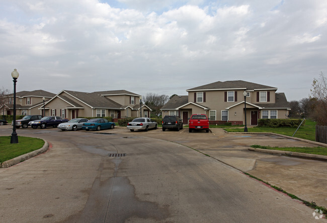 Building Photo - Creekside Terrace Apartments