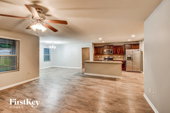 Building Photo - 11565 Cedar Glades Dr
