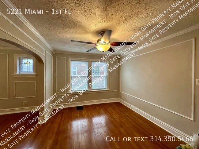 Building Photo - Charming 1-Bedroom Apartment in North Hampton