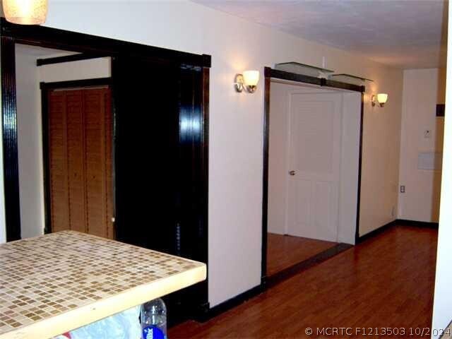 Foto del edificio - 1600 NE 114th St