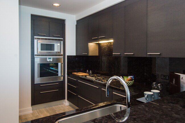 Foto del edificio - 900 W Olympic Blvd