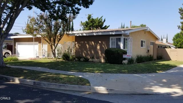 Primary Photo - 22135 Archwood St