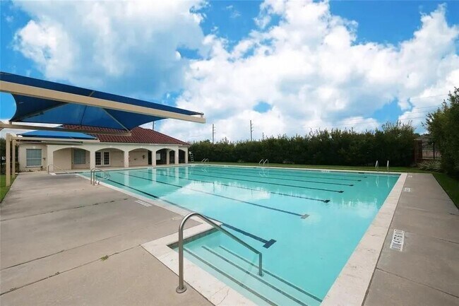 Foto del edificio - 2926 Orchid Ranch Dr