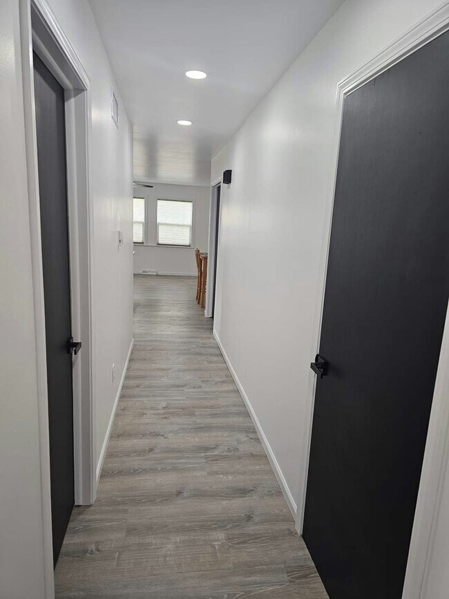 350 Crestline Ct, Lowell, IN 46356 Townhome Rentals in Lowell IN