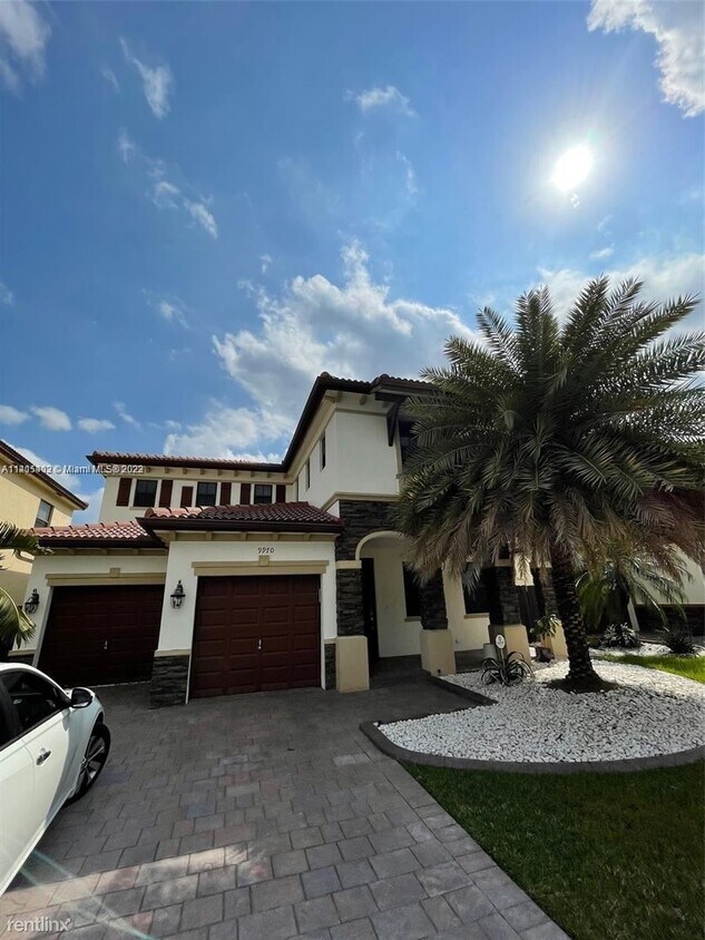 Primary Photo - 4 br, 4 bath House - 9970 NW 87th Ter