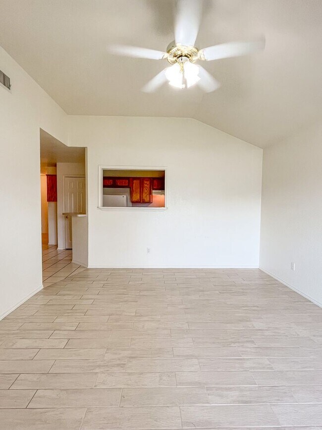 Building Photo - 4603 Wade Dr