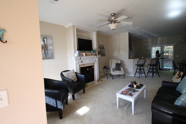 Building Photo - Exclusively Offered by Muse Realty, LLC
