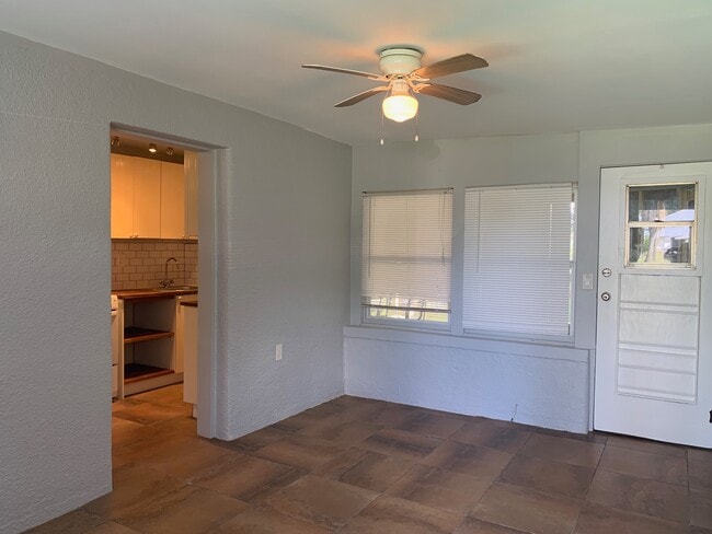 Building Photo - 2228 2nd Ave E