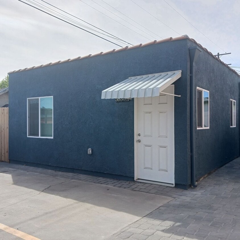Primary Photo - 58388th