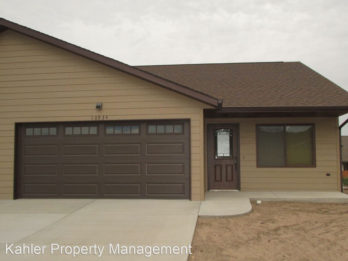 Foto principal - 3 br, 2 bath House - 10950 Freedom Trail