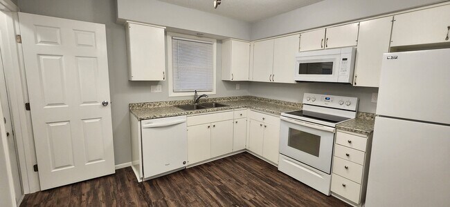 Cocina - 841 S 32nd St
