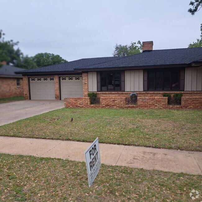 Kings Park Houses for Rent with a Swimming Pool Lubbock, TX 1 Homes