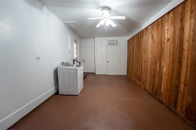 Foto del edificio - 1620 E King St