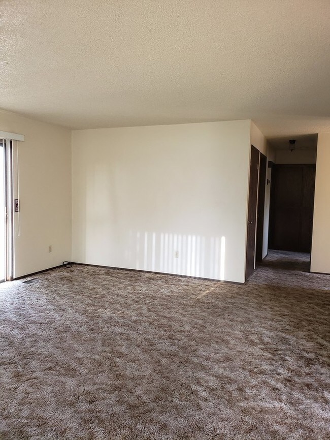Foto del edificio - 1409 Vineyard Dr