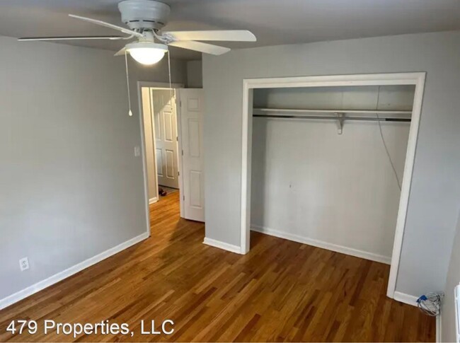 Building Photo - 2 br, 1 bath House - 830 W Caraway St