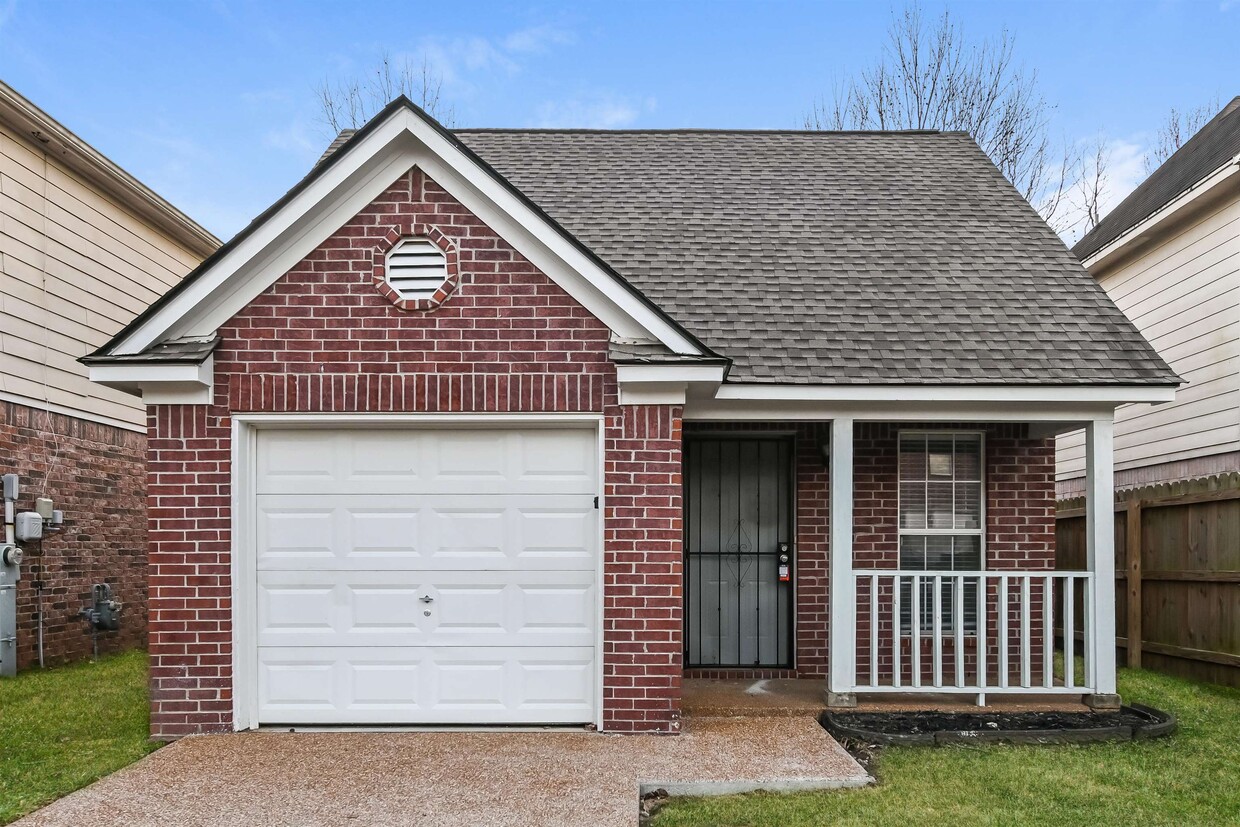 Primary Photo - 1212 Calebs Ridge Dr