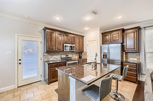 Building Photo - 5035 Venecia Way