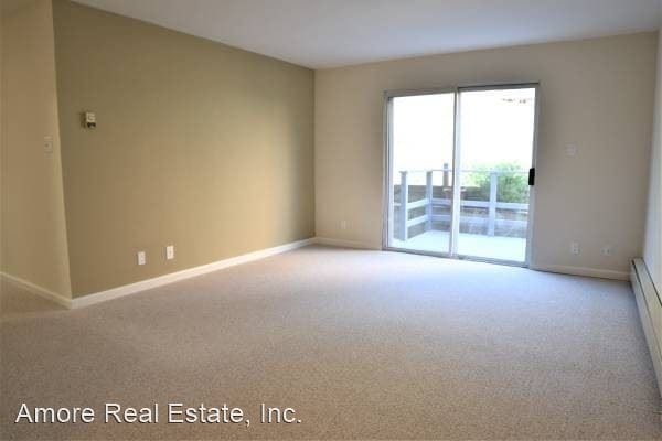 Foto del edificio - 300 Monterey Blvd