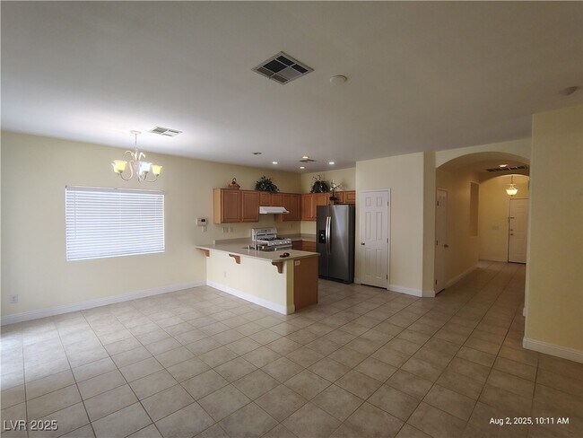Foto del edificio - 6823 Crystal Rapids St