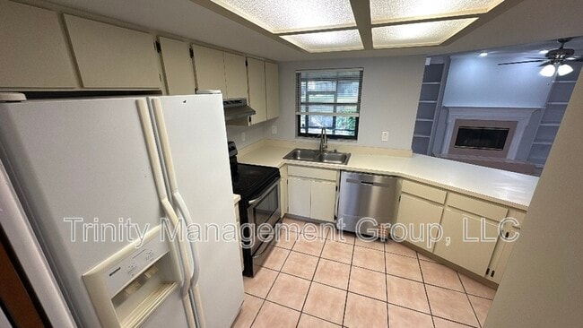 Foto del edificio - 4726 Sheffield Rd