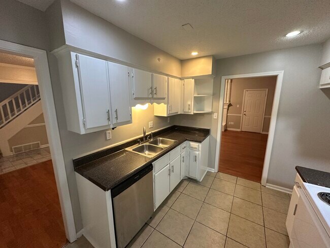 Building Photo - 4439 Green Creek