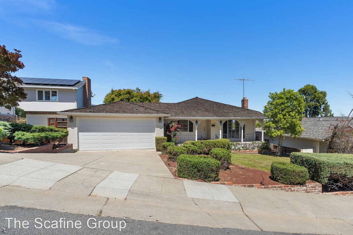 Primary Photo - 3 br, 2 bath House - 2223 Ensenada