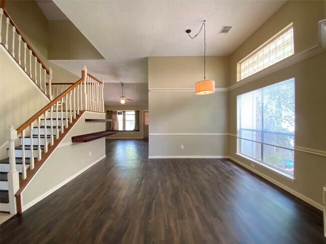 Foto del edificio - 14727 Sun Harbor Dr