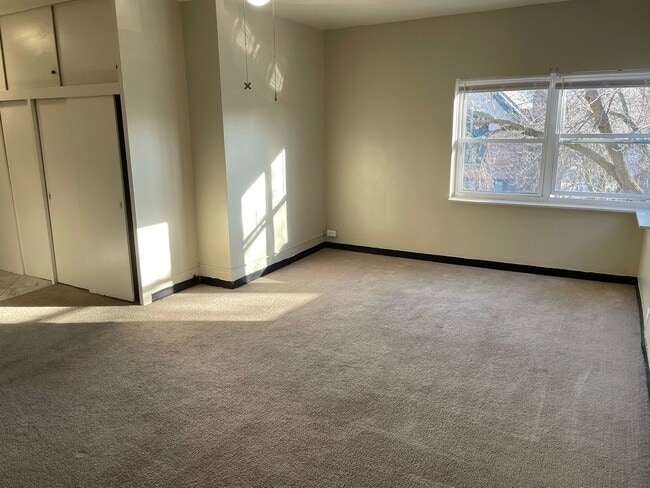 Foto del interior - 1026 E Lyon St