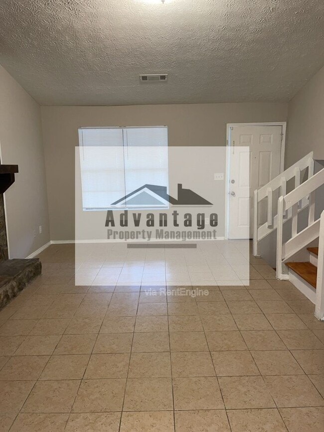 Foto del edificio - 944 Brandon Hill Way