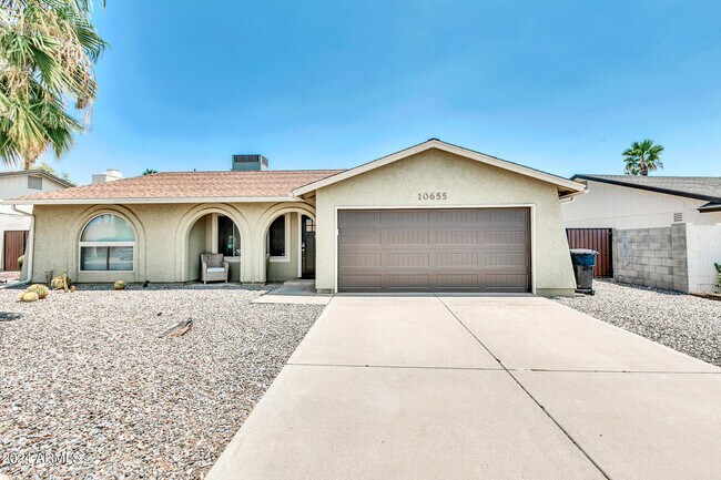 Foto del edificio - 10655 E Mercer Ln
