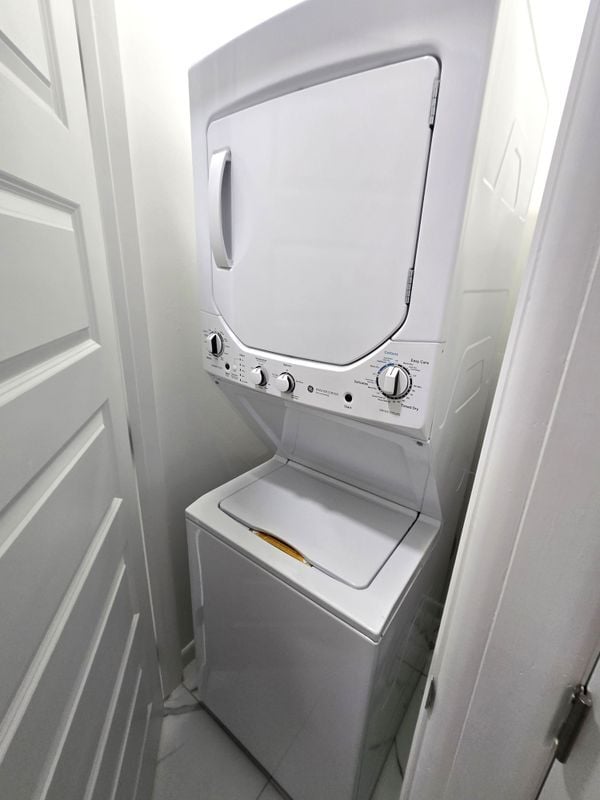 Foto del edificio - 3201 Magdalena St