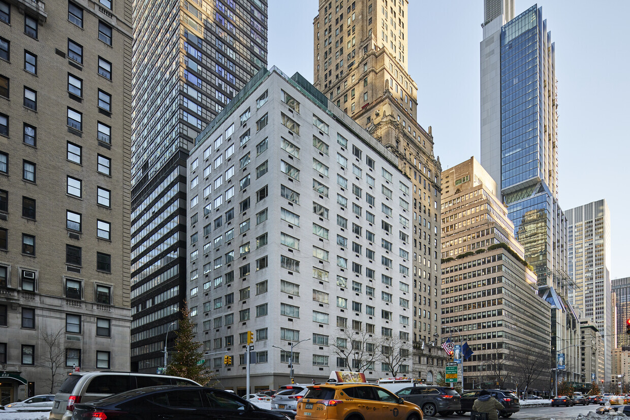 475 Park Avenue