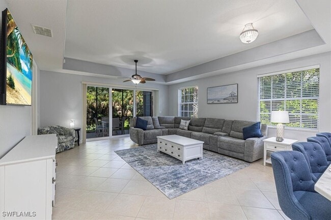 Building Photo - 7837 Hawthorne Dr