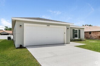 Building Photo - 1681 SE Mariner Ln