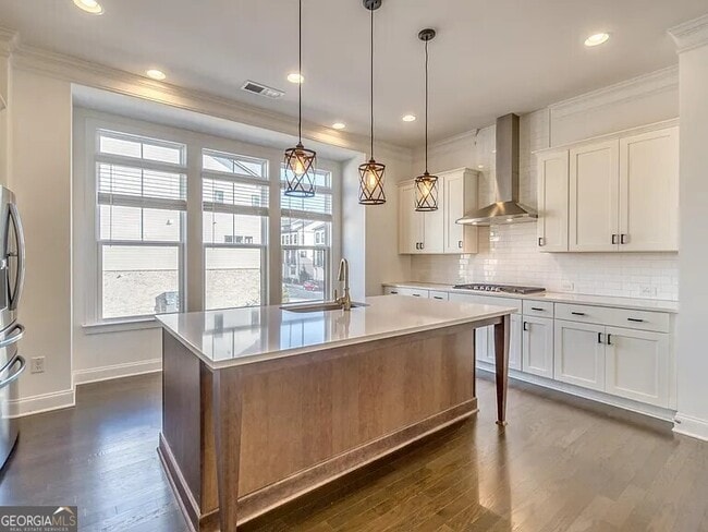 Foto del edificio - 1135 Provence Ln
