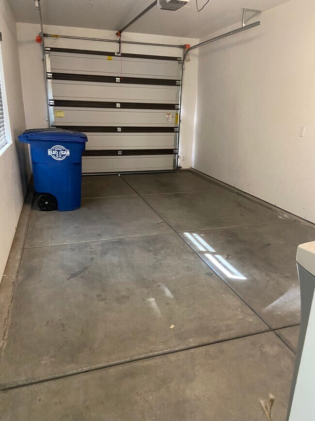 325 N Red Stone Rd, Washington, UT 84780 Townhome Rentals in