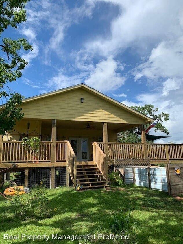 Primary Photo - 2 br, 2 bath House - 2328 Avenue H