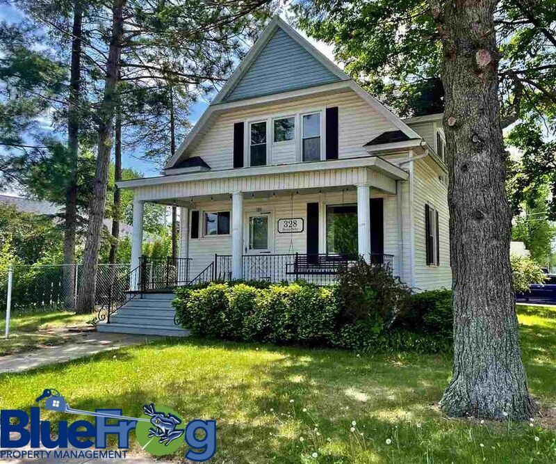 Foto principal - 328 Broadway St