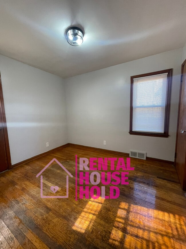 Foto del edificio - 15280 Faircrest St