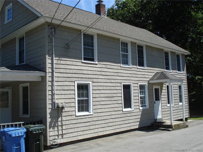 Foto del edificio - 23 Waldo Rd