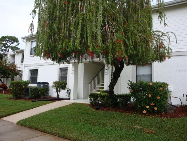 Foto del edificio - 107 Meadow Ln