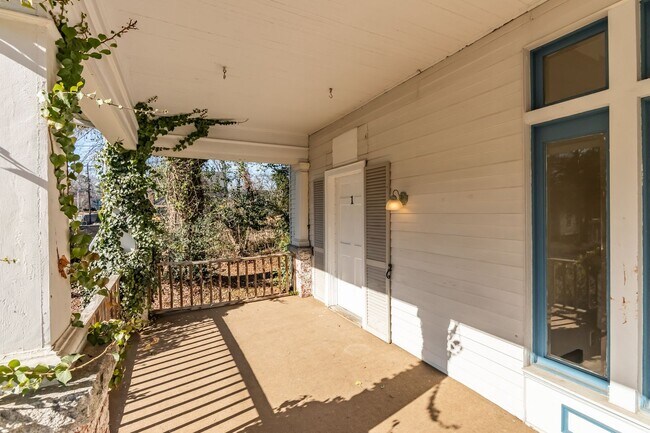 Foto del edificio - 1113 Camden Ave