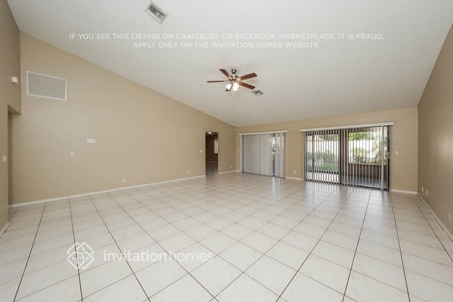 Foto del edificio - 301 SW 27th Ave