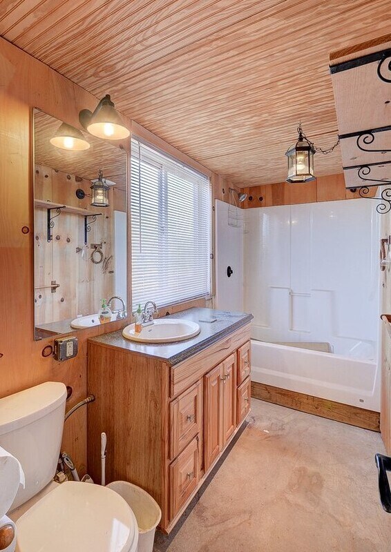 Foto del edificio - 6820 Willow Vista Ct